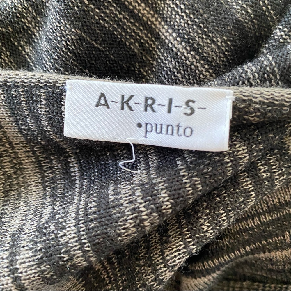 Akris Punto 100% Soft Wool Snap Button Cardigan - image 4